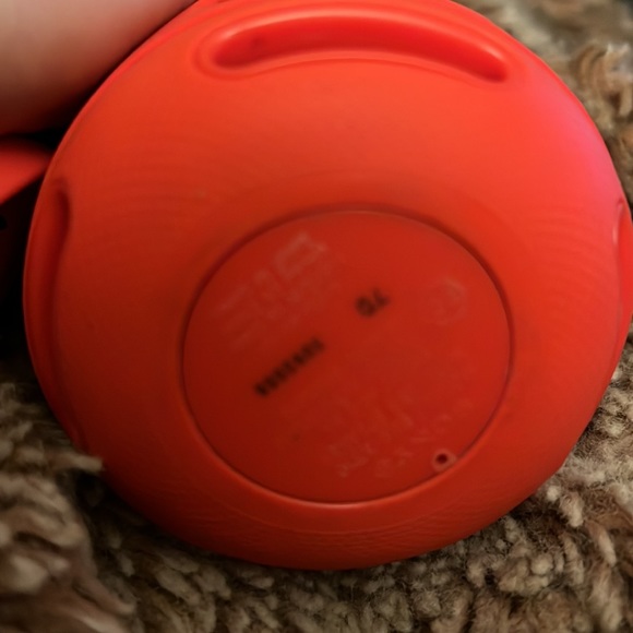 Sony XB10 Portable Wireless Speaker w/ Bluetooth - Picture 3 of 12